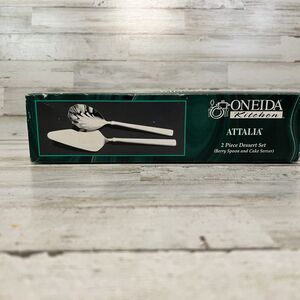 Oneida Kitchen Attalia 2 Piece Flatware Dessert Serving Set Berry Spoon & Server